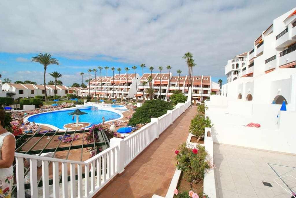 Parque Santiago 2 Villa 2 Tenerife Rental & Sales Плая-де-лас-Америкас Экстерьер фото