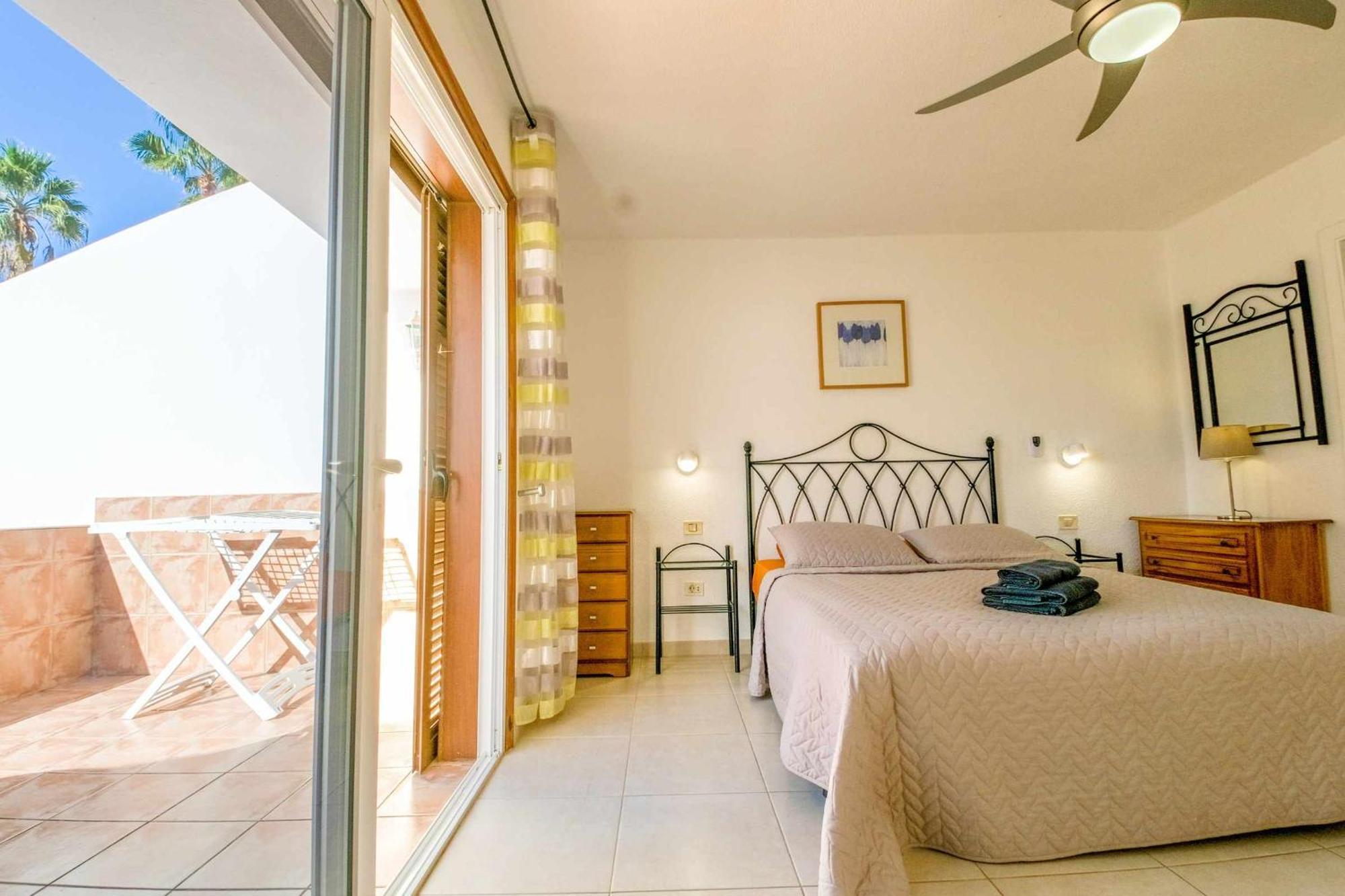 Parque Santiago 2 Villa 2 Tenerife Rental & Sales Плая-де-лас-Америкас Экстерьер фото